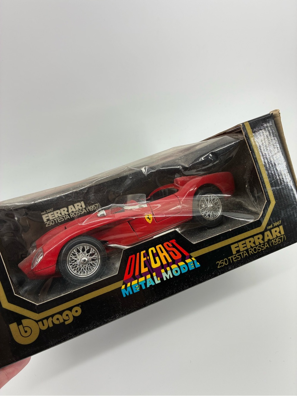 Vintage Die Cast Metal Model Bburago 1:18 Scale Ferrari 250 Testa Rossa (1957)